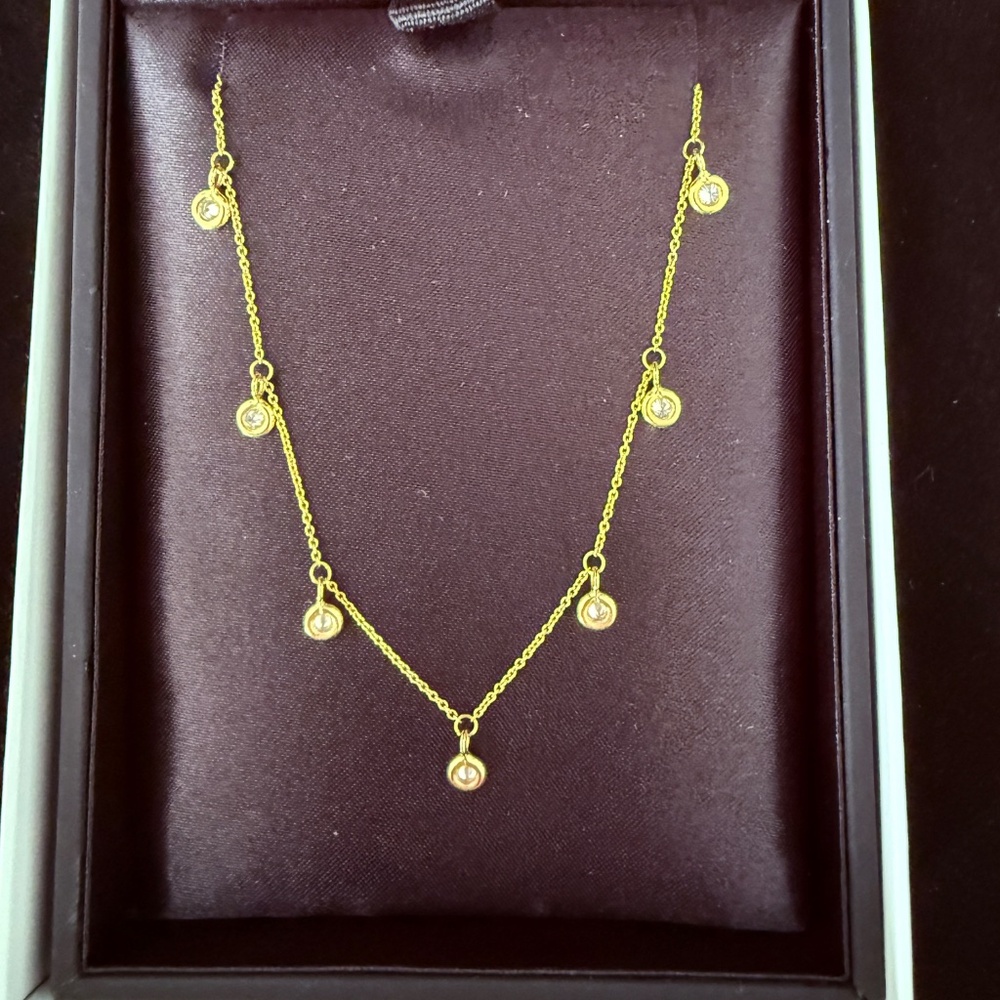 Roberto Coin 18K Yellow Gold Seven-Station Diamond Necklace - Picture 14 of 15
